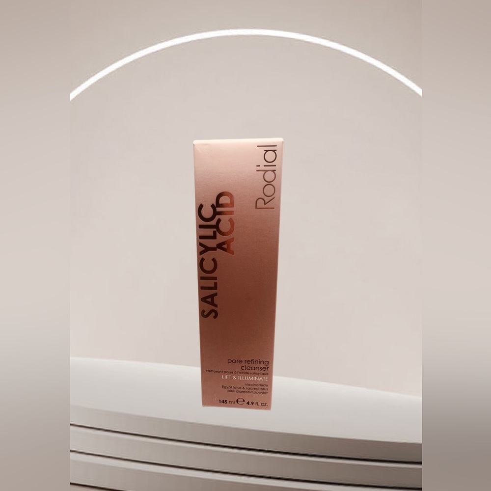 salicylic acid gel cleanser.